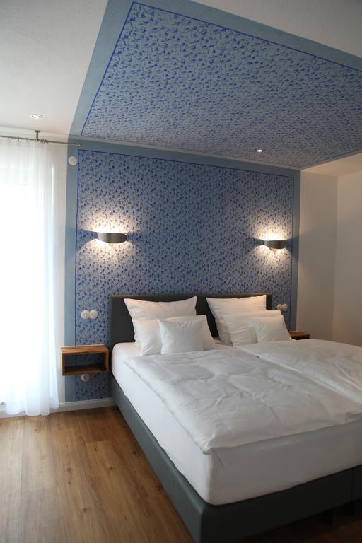 Luisenhof Hotell Geisfeld  Rum bild