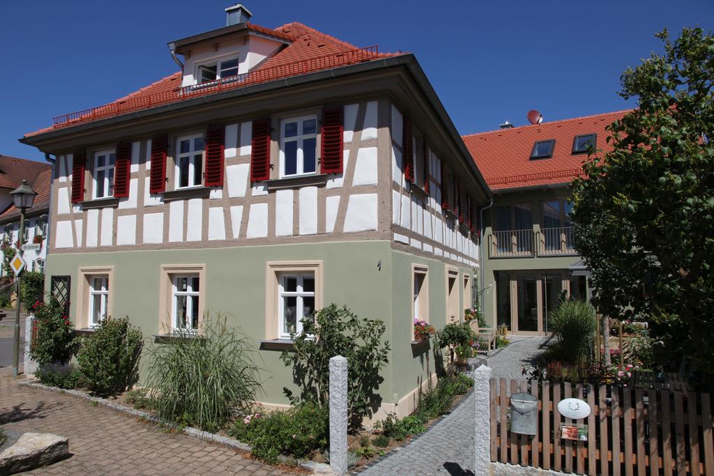 Luisenhof Hotell Geisfeld  Exteriör bild